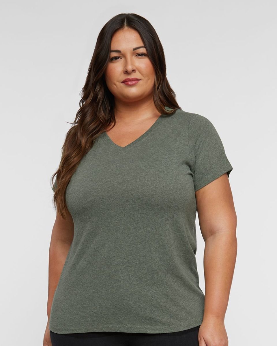 LAT APPAREL - Ladies' Curvy V-Neck Fine Jersey Tee - 3817